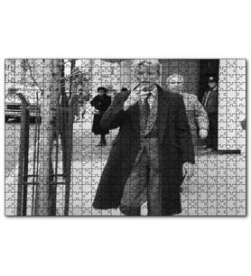 Cakapuzzle David Bowie Sigara İçiyor Siyah Beyaz  Puzzle Yapboz MDF (Ahşap) (1000 Parça)