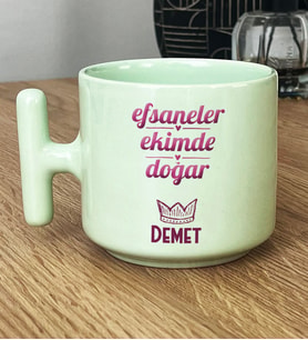 Kişiye Özel Terazi Akrep Burcu Hediye Pastel T Kupa Doğum Günü Hediyesi (Yeşil)