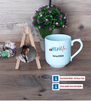 Hekim Kupa Bardak Beyaz ve Fotoğraflı Ahşap Anahtarlık Hediye (Model 5)