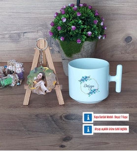 İsme Özel Doğum Günü Hediyesi Kupa Bardak Beyaz ve Fotoğraflı Ahşap Anahtarlık Hediye (Model 12)