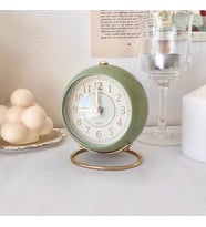 Retro Quartz Sessiz Ve Işıklı Masa Saati (Yeşil)