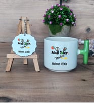 Mali İşler Müdürü Hediye Seti Kupa Bardak T Kulplu ve Anahtarlık Mali İşler Müdürüne Hediye (Model 8)