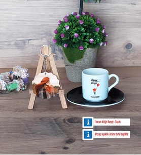 Ütopyalar Güzeldir Türk Kahvesi Fincanı Ahşap Altlıklı ve Fotoğraflı Ahşap Anahtarlık Hediye (Model 7)