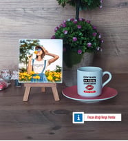 Kadın Öğretmene Hediye Fotoğraflı Dekoratif Taş, Ahşap Altlıklı Türk Kahvesi Fincanı Hediye (Model 6)