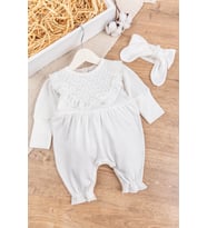 Güpürlü Bandanalı Kız Bebek Tulum (Krem)