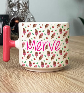 Kişiye Özel İsim Yazılı Hediye T Kupa Bardak Dondurma Desenli (Pembe)