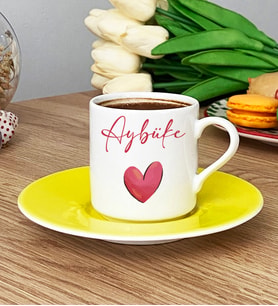 Kalp ve İsim Yazılı Türk Kahvesi Fincanı Sevgiliye Sevgililer Günü Hediyesi (Sarı)