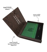 Kişiye Özel Ajanda Kalem Seti (Kitap Formunda Ahşap Kutulu) (Yeşil)