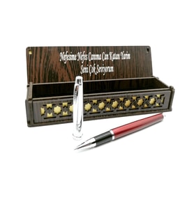 Ahşap Kutulu Scrikss Roller Kalem (Bordo)