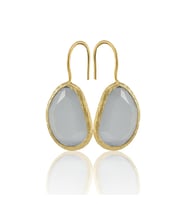 Kadir Jewellery 22 Ayar Altın Kaplama Fosil Taşlı Küpe -El İşçiliği Ve Hipoalerjenik Küpe (Gri)