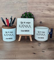 İyi Ki Varsın Kanka Hediye Sepeti Kupa Bardak T Kulplu, Kalemlik ve Dekoratif Taş Kankaya Arkadaşa Doğum Günü Hediyesi (Model 2)