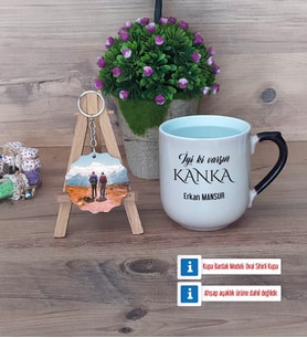 Kankaya Hediye Kupa Bardak Beyaz ve Fotoğraflı Ahşap Anahtarlık Hediye (Model 10)