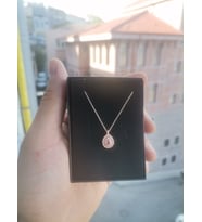 925 Ayar Gümüş Rose Kaplama Zirkon Taşlı Damla Minimal Kolye (Pembe)