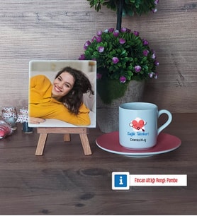 Sağlık Teknikeri Fotoğraflı Dekoratif Taş, Ahşap Altlıklı Türk Kahvesi Fincanı HediyeTıp Bayramı Hediyesi (Model 6)