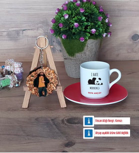 Sevimli Panda Türk Kahvesi Fincanı Ahşap Altlıklı ve Fotoğraflı Ahşap Anahtarlık Hediye (Model 3)
