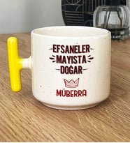 Kişiye Özel Efsaneler Mayısta Doğar Hediye T Kupa Bardak Doğum Günü Hediyesi (Sarı)