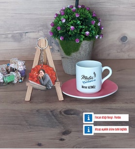 Müdür Yardımcısı Türk Kahvesi Fincanı Ahşap Altlıklı ve Fotoğraflı Ahşap Anahtarlık Hediye Öğretmenler Günü Hediyesi (Model 6)