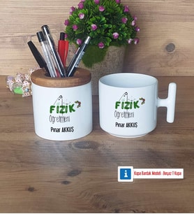 Fizik Öğretmeni Kalemlik, Kupa Bardak T Kişiye Özel Hediye Öğretmenler Günü Hediyesi (Model 1)