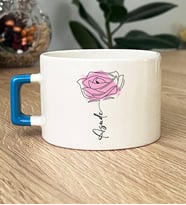 Kişiye Özel Gül ve İsim Yazılı Hediye Lüks Fincan Çiçek Desenli (Mavi)