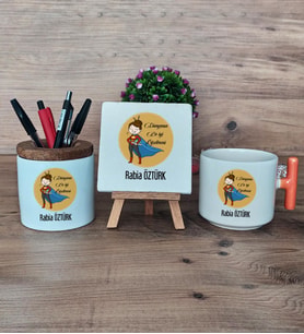 Kadın Öğretmene Hediye Hediye Sepeti Kupa Bardak T Kulplu, Kalemlik ve Dekoratif Taş Öğretmenler Günü Hediyesi (Model 7)