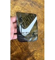 12X8 CM ZİNCİRLİ SİLİKON ARMA DİKİŞ GİYİM ÇANTA AKSESUARI (Siyah)