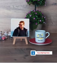 Doğum Günü Hediyesi Fotoğraflı Dekoratif Taş, Ahşap Altlıklı Türk Kahvesi Fincanı Hediye (Model 3)