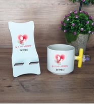 İyi Ki Varsın Annem Hediye Sepeti Kupa Bardak T Kulplu ve Ahşap Telefon Standı Anneye Doğum Günü Anneler Günü Hediyesi (Model 5)