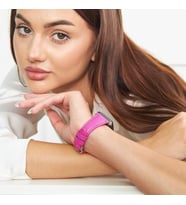 vagave Apple Watch 42mm 44mm 45mm 3 4 5 6 7 se 8 Ultra Uyumlu Kadın Deri Kordon Saat Kordonu (Fuşya)