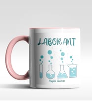 Kişiye Özel Laborant 3 Tasarımlı Siyah Kupa (Beyaz-Pembe)