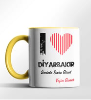 Kişiye Özel Diyarbakır Seninle Daha Güzel Tema Siyah Renk Kupa (Sarı)