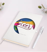 BK Gift Kişiye Özel 2024 Mutlu Yıllar Siyah Defter ve Kalem Hediye Seti-10 (Beyaz)