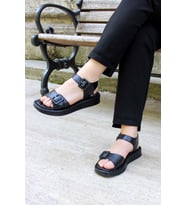 FAST STEP Hakiki Deri Kadın Klasik Sandalet 710ZA150 (Siyah)