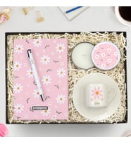 Kişiye Özel Tasarım Defter & Gümüş Renk Detaylı Beyaz Tükenmez Kalem & Beyaz Metal Kutulu Mum & Kişiye Özel Fincan Hediye Seti (Model 5)