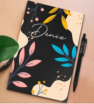 BK Gift Kişiye Özel İsimli Siyah Sert Kapaklı Defter ve Tükenmez Kalem Seti, Arkadaşa Hediye, Yeni İş Hediyesi, Doğum Günü Hediyesi (Model 10)