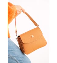  Just Polo Ayarlanabilir Uzun Askılı 4 Bölmeli Kadın Omuz Çantası 25x15cm MD2184 (Taba)