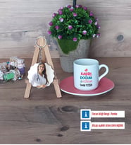 Kadın Doğum Uzmanı Türk Kahvesi Fincanı Ahşap Altlıklı ve Fotoğraflı Ahşap Anahtarlık Hediye (Model 6)