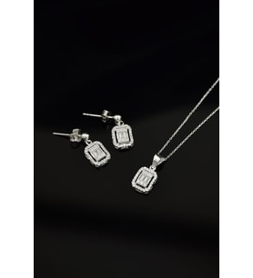 Papatya Silver 925 Ayar Gümüş Zirkon Baget Taşlı Çivili Küpe Ve Tepelikli Baget Kare Taş Kolye Set (Rodyum)