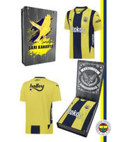 Fenerbahçe Orijinal Unisex 24-25 Yeni Sezon Çubuklu Çocuk Forma Ahşap Kutulu (Lacivert-Sarı)
