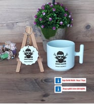 Erkek Kuaförü Kupa Bardak Kırmızı ve Ahşap Anahtarlık Hediye (Model 11)