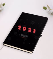BK Gift Kişiye Özel 2024 Mutlu Yıllar Beyaz Defter-2 (Siyah)
