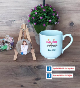 Sosyal Bilgiler Öğretmeni Kupa Bardak Beyaz ve Fotoğraflı Ahşap Anahtarlık Hediye (Model 5)