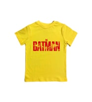 Batman baskılı pamuklu penye kumaş yazlık çocuk tişört (Sarı)