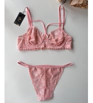 Lace Love Parlak Kumaş Dantelli Balenli Cheeky Külot Sütyen Takım (Pembe)