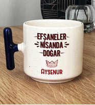 Kişiye Özel Efsaneler Nisanda Doğar Hediye T Kupa Bardak Doğum Günü Hediyesi (Lacivert)