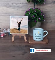 Uçak Mühendisi Fotoğraflı Dekoratif Taş, Ahşap Altlıklı Türk Kahvesi Fincanı Hediye (Model 1)