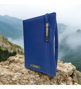 2025 Günlük Ajanda Notebook Çizgili Üstten Metal Kilitli Lüx Model 17x24 - Kişiye Özel Isimli (Lacivert)