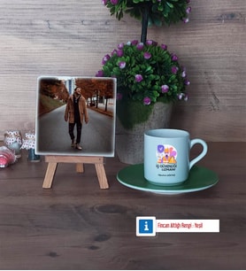 İş Güvenliği Uzmanı Fotoğraflı Dekoratif Taş, Ahşap Altlıklı Türk Kahvesi Fincanı Hediye (Model 9)