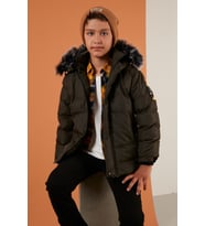 Lela Fermuarlı Suni Kürklü Peluş Astarlı Çıkarılabilir Kapüşonlu Mont Erkek Çocuk MONT 5760026 (Haki)