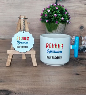 Rehber Öğretmeni Hediye Seti Kupa Bardak T Kulplu ve Anahtarlık Öğretmenler Günü Hediyesi (Model 3)