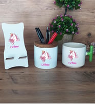 Unicorn Hediye Sepeti Kupa Bardak T Kulplu, Kalemlik ve Ahşap Telefon Standı Kız Çocuğuna Arkadaşa Sevgiliye Doğum Günü Hediyesi (Model 8)